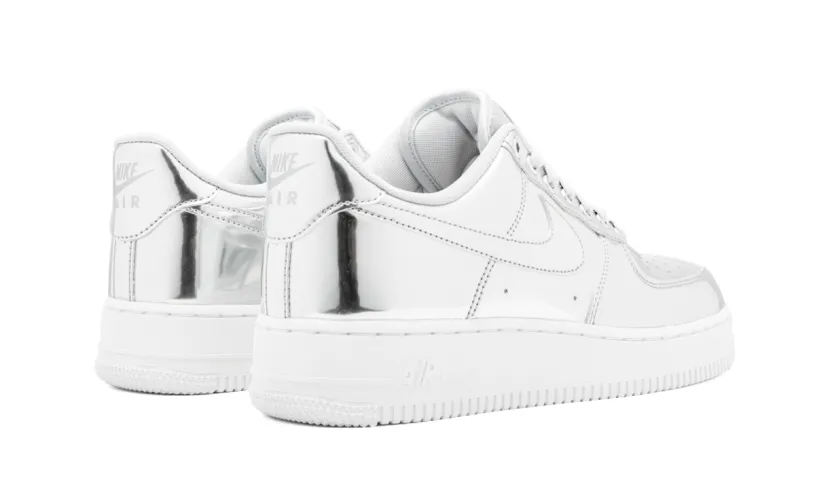 Nike Lifestyle AIR FORCE 1 SP WMNS 'Metallic Chrome'